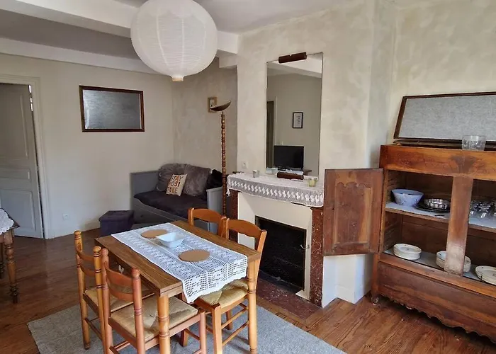 Appartement Dans Maison De Ville - 4 Personnes